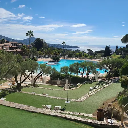 Rev'azur T1 - Vue - Grande Terrasse Lägenhet Saint-Raphaël