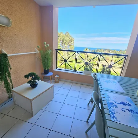 Appartement Rev'azur T1 - Vue - Grande Terrasse Saint-Raphaël