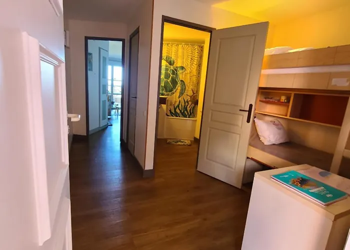 Appartement Rev'azur T1 - Vue - Grande Terrasse Saint-Raphaël